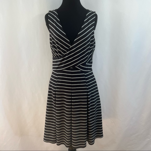 Donna Morgan Dress Faux Wrap Midi Tank Top Striped Pleated Fit Flare Size 8 M - Picture 1 of 7